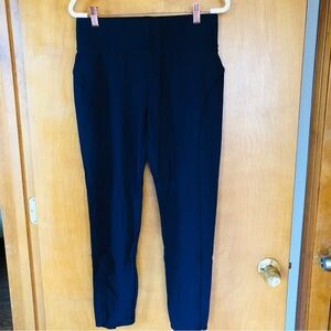 🛍️ NWOT: Navy blue leggings